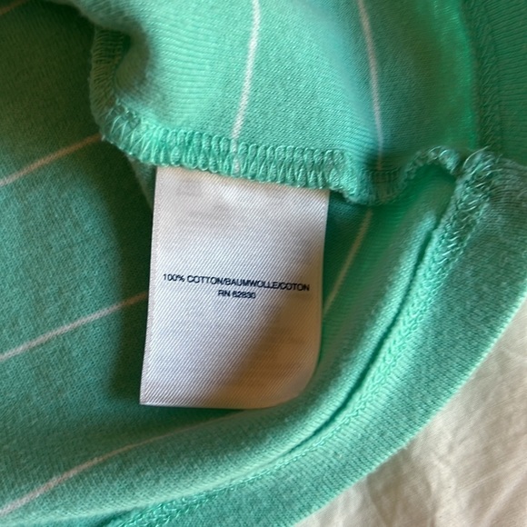 Lands’ End Woman’s Fitted Cotton Tee Shirt - Picture 5 of 7